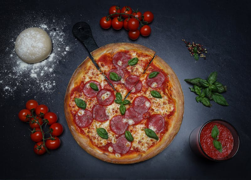 Davanni's kitchen team working together